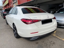 2023 梅赛德斯-奔驰 C 级 C200 CKD AVT 11K KM 完成全套服务 UW2027