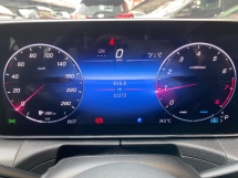 2023 梅赛德斯-奔驰 C 级 C200 CKD AVT 11K KM 完成全套服务 UW2027