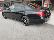 2019 奔驰E级 2019 梅赛德斯-奔驰E350 2.0 AMG CKD 注册 2020 51ķKM全部服务记录 