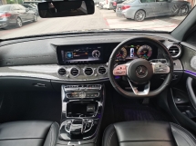 2019 奔驰E级 2019 梅赛德斯-奔驰E350 2.0 AMG CKD 注册 2020 51ķKM全部服务记录 