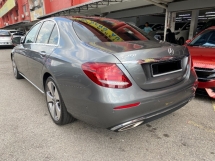 2017 梅赛德斯-奔驰 E 级 E250 CGI AVANTGARDE CKD Reg 2018 全面服务 