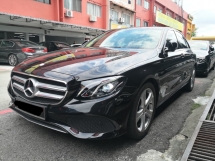 2016 MERCEDES-BENZ E-CLASS E200 W213 Avantgarde YEAR MADE 2016 Mil 80k km Full Service Hap Seng ((( 2 Yrs Warranty )))