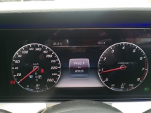2016 MERCEDES-BENZ E-CLASS E200 W213 Avantgarde YEAR MADE 2016 Mil 80k km Full Service Hap Seng ((( 2 Yrs Warranty )))