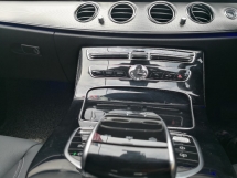 2016 MERCEDES-BENZ E-CLASS E200 W213 Avantgarde YEAR MADE 2016 Mil 80k km Full Service Hap Seng ((( 2 Yrs Warranty )))