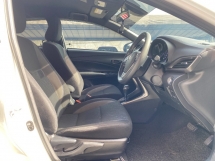 2022 TOYOTA YARIS 1.5 E Facelift 29K KM Selesai Kemasukan Tanpa Kunci 360 Cam