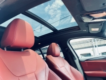 2022 宝马X4 2.0 (一个) Facelift M-Sport CKD全面服务UW2027