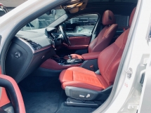 2022 宝马X4 2.0 (一个) Facelift M-Sport CKD全面服务UW2027