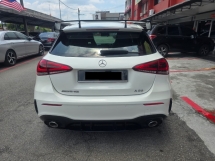 2018 梅赛德斯-奔驰 A250 2.0cc AMG 系列 (CBU) (自由 2 YWRTY) 地理信息系统 2018