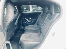 2018 MERCEDES-BENZ A250 2.0 (一个) AMG 64K KM 全程免费服务 2 年保修