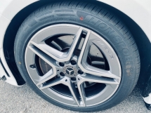 2018 MERCEDES-BENZ A250 2.0 (一个) AMG 64K KM 全程免费服务 2 年保修