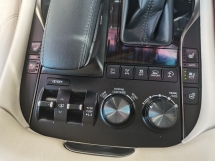 2018 雷克萨斯 LX570 雷克萨斯 LX570 5.7 V8 CBU  (一个)  米尔 43K 公里