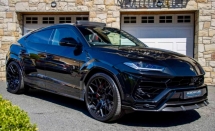 2021 LAMBORGHINI URUS 4.0 V8 (A) URBAN CARBON BODYKITS LOW MILEAGE UK