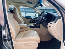 2018 雷克萨斯 LX570 5.7 (一个) CBU 43K KM 全方位服务 Lexus Malaysia