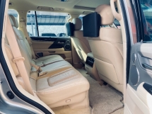 2018 雷克萨斯 LX570 5.7 (一个) CBU 43K KM 全方位服务 Lexus Malaysia