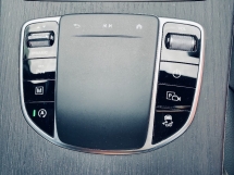 2019 MERCEDES-BENZ GLC 200 2.0 (A) Facelift CKD Berdaftar 2020 F/Perkhidmatan
