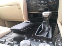 2018 雷克萨斯 LX570 JIP 制造年份 2018 CBU Lexus Malaysia 完成 43000 仅满载公里 马克莱文森 