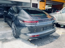 2017 保时捷Panamera PANAMERA 3.0 CBU 全面保修服务 2025