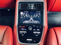 2017 保时捷Panamera PANAMERA 3.0 CBU 全面保修服务 2025