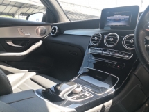 2019 MERCEDES-BENZ GLC-CLASS GLC300 COUPE AMG Year Made 2019 Done 58k km Only Full Service Cycle Carriage (( 2 Years Warranty ))