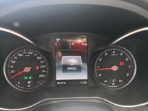 2019 MERCEDES-BENZ GLC-CLASS GLC300 COUPE AMG Year Made 2019 Done 58k km Only Full Service Cycle Carriage (( 2 Years Warranty ))