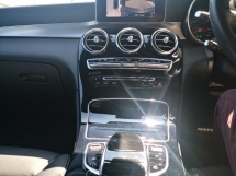 2019 MERCEDES-BENZ GLC-CLASS GLC300 COUPE AMG Year Made 2019 Done 58k km Only Full Service Cycle Carriage (( 2 Years Warranty ))