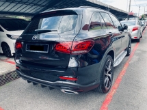 2020 MERCEDES-BENZ GLC-CLASS 300 2.0 (A) Perkhidmatan Penuh AMG CKD Di Bawah Waranti 25