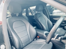2020 MERCEDES-BENZ GLC-CLASS 300 2.0 (A) Perkhidmatan Penuh AMG CKD Di Bawah Waranti 25