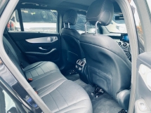 2020 MERCEDES-BENZ GLC-CLASS 300 2.0 (A) Perkhidmatan Penuh AMG CKD Di Bawah Waranti 25