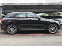2015 MERCEDES-BENZ GLC 250 AMG 4Matic 制造年份 2015 CBU 全方位服务 HAP SENG STAR ((( 2 两年保修 )))