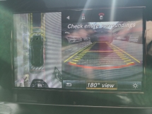 2015 MERCEDES-BENZ GLC 250 AMG 4Matic 制造年份 2015 CBU 全方位服务 HAP SENG STAR ((( 2 两年保修 )))