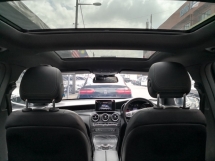 2015 MERCEDES-BENZ GLC 250 AMG 4Matic 制造年份 2015 CBU 全方位服务 HAP SENG STAR ((( 2 两年保修 )))