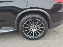 2019 梅赛德斯 - 奔驰GLC梅赛德斯奔驰GLC300 2.0cc AMG Coupe (一个) 翻新