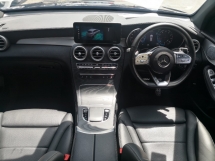 2020 MERCEDES-BENZ GLC-CLASS GLC300 2.0cc AMG Tahun Dibuat 2020 4Matic Mil 30000 km Sahaja Waranti CYCLE Servis Penuh kepada 2025