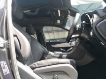 2020 MERCEDES-BENZ GLC-CLASS GLC300 2.0cc AMG Tahun Dibuat 2020 4Matic Mil 30000 km Sahaja Waranti CYCLE Servis Penuh kepada 2025