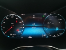 2020 MERCEDES-BENZ GLC-CLASS GLC300 2.0cc AMG Tahun Dibuat 2020 4Matic Mil 30000 km Sahaja Waranti CYCLE Servis Penuh kepada 2025