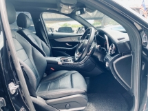2018 MERCEDES-BENZ GLC 250 2.0 (A) AMG CKD Tahun Sebenar Buat Waranti Percuma