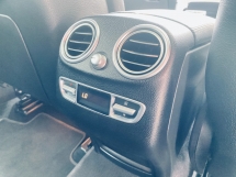 2018 MERCEDES-BENZ GLC 250 2.0 (A) AMG CKD Tahun Sebenar Buat Waranti Percuma