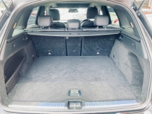 2018 MERCEDES-BENZ GLC 250 2.0 (A) AMG CKD Tahun Sebenar Buat Waranti Percuma