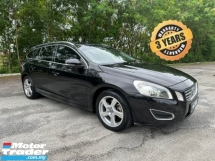 2014 VOLVO V60 T4 1.6 Turbo Sports Wagon Coupe