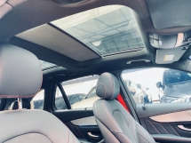 2019 MERCEDES-BENZ GLC-CLASS 43 3.0(A) AMG CKD 23K KM Rekod Perkhidmatan Penuh UW25