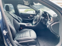 2018 MERCEDES-BENZ C-CLASS C200 AMG CKD Rekod Perkhidmatan Penuh Percuma Waranti 2 tahun