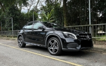 2017 MERCEDES-BENZ GLA 250 AMG 4MATIC 2.0 LOW MIL 26KKM ONLY
