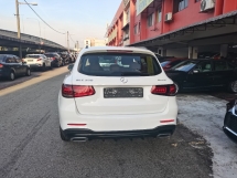 2020 梅赛德斯-奔驰 GLC 梅赛德斯-奔驰 GLC300 2.0cc AMG 系列 (一个) 里程 26,000 公里
