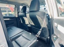 2017 TOYOTA HILUX 2.4 (A) Kulit Rekod Servis Penuh G VNT 64K KM