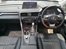 2019 雷克萨斯 RX300 豪华 CBU 年份 2019 完毕 64000 km 唯一提供全方位服务 Lexus Malaysia (( 自由 2 年度保修 ))