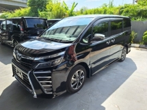 2020 TOYOTA VOXY ZS KIRAMEKI II  FREE - 4.5B - 7YRS WARRANTY