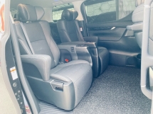 2021 TOYOTA ALPHARD 2.5 SC REG 22 3WARANTI PERCUMA BOOT KUASA LED S/BUMBUNG