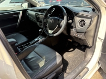 2018 丰田花冠ALTIS 1.8 G FACELIFT 无钥匙启动皮革相机