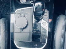 2021 BMW 2 Siri 218i m-sport CKD 33k km Waranti Perkhidmatan Penuh 2026