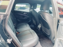 2021 BMW 2 Siri 218i m-sport CKD 33k km Waranti Perkhidmatan Penuh 2026